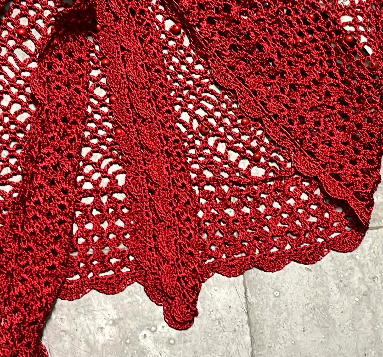 Bolero de ganchillo rojo con cuentas – photo 13